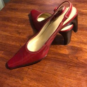 Red wine color Anne Klein heels